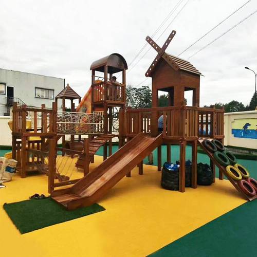 來賓金秀廠家直銷定制幼兒園大型游樂滑滑梯室外游樂場體能拓展設備
